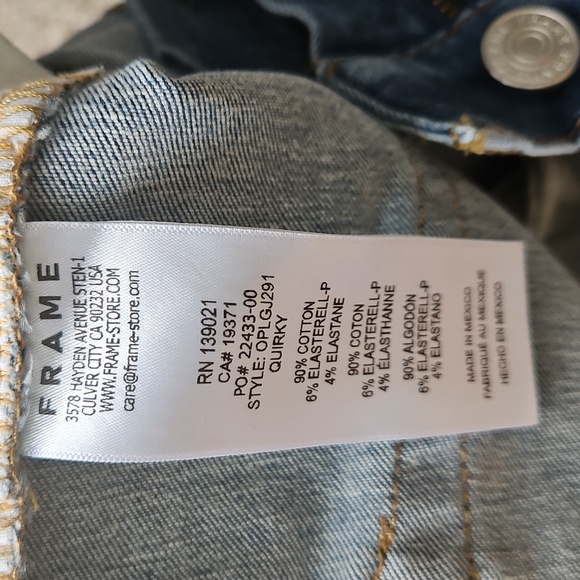 FRAME Le Garcon Mid Rise Crop Boyfriend Jeans - Picture 5 of 8